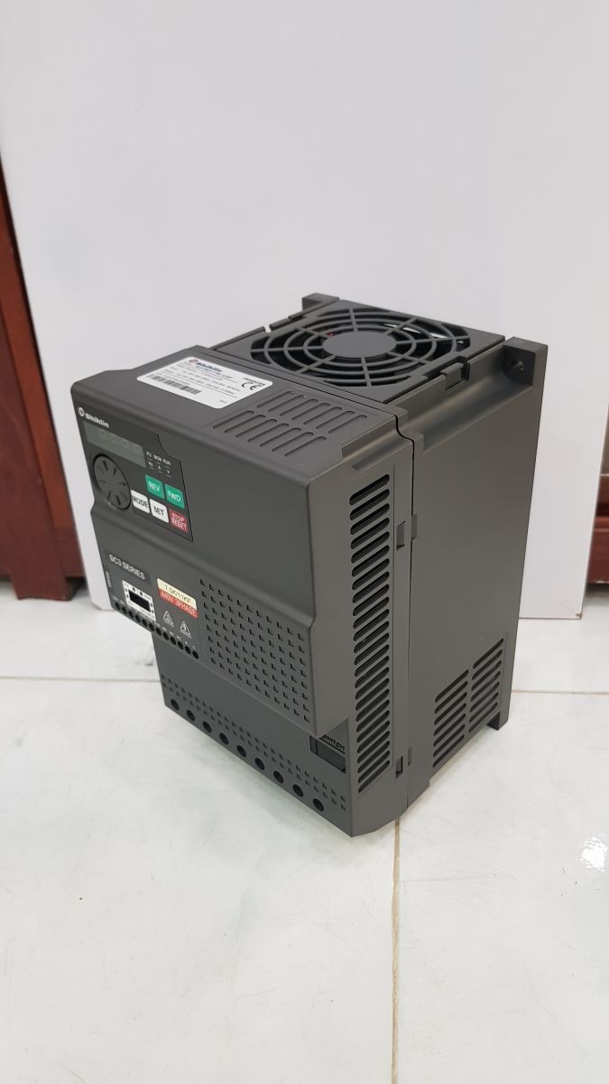 Hình ảnh thực tế Biến tần Shihlin SC3-043-22K