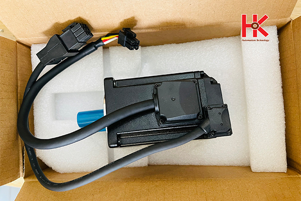 hình ảnh thực tế ECM-B3M-C20604RS1